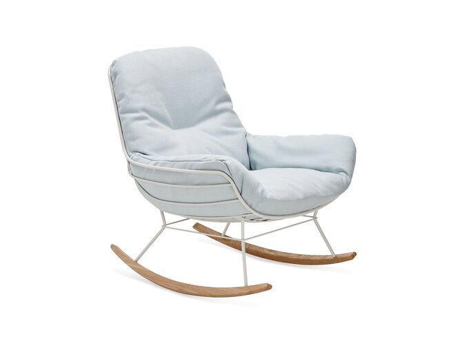 Rocking lounge sales chair outdoor